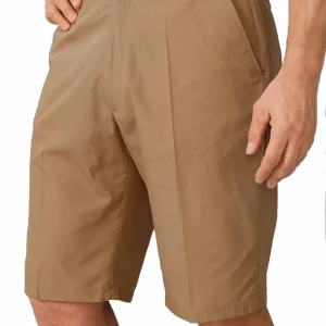 Bermuda ceinture à réglage invisible