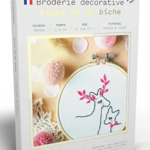 Broderie décorative ''biche oh ma biche''