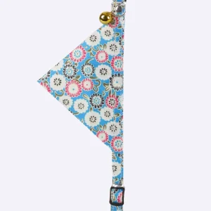 Collier chat forme bandana et clochette